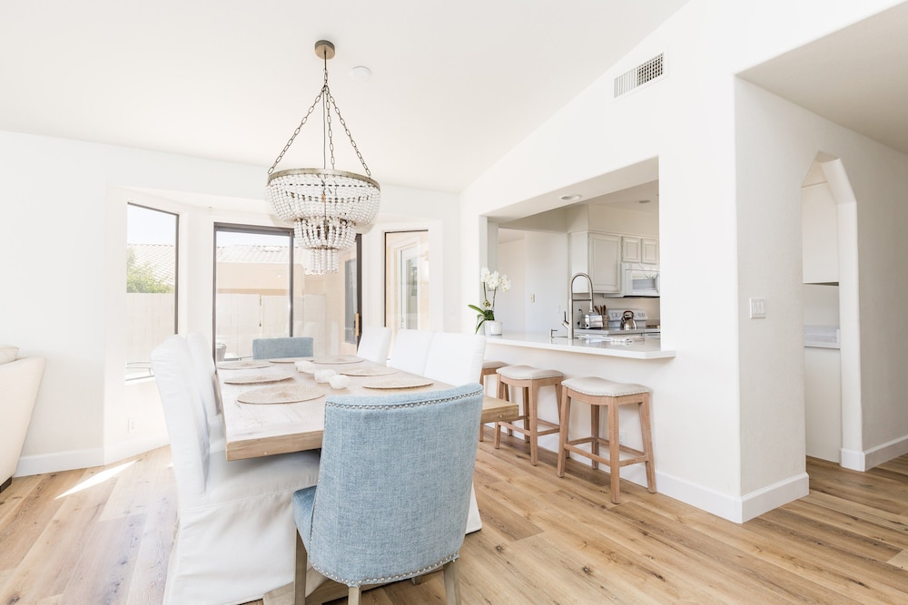 Western Hills-private Pool-putting Green-games & More!