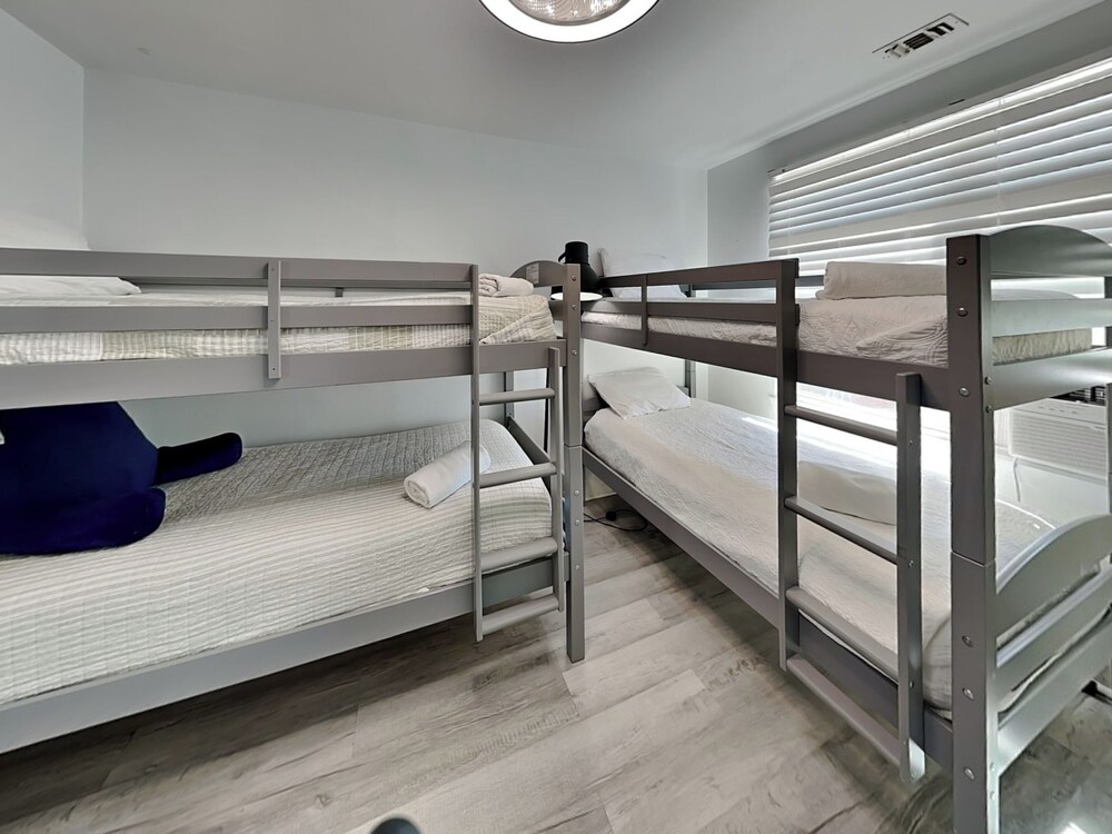 The Wave Cave by Silver Sands Vacation Rentals