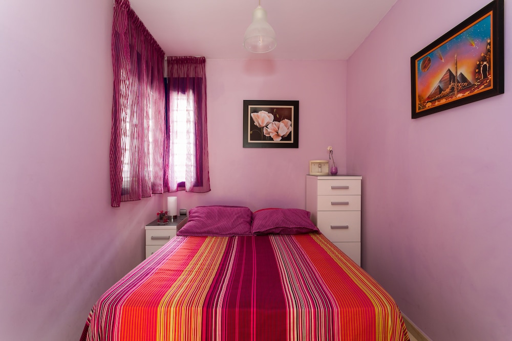 Near to the beach and PARKING Torrealmadena Los Patos 100