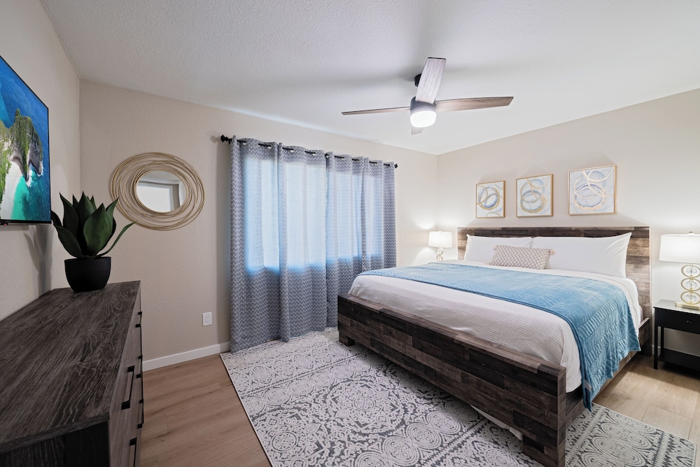 Blue Tides Getaway - Private Pool & Fire Pit