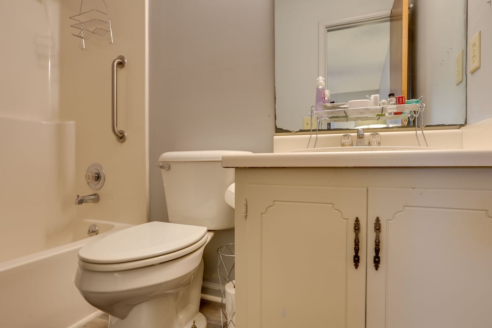 Pet-friendly Slocomb Vacation Rental w/ Sunroom! - Property Image 36