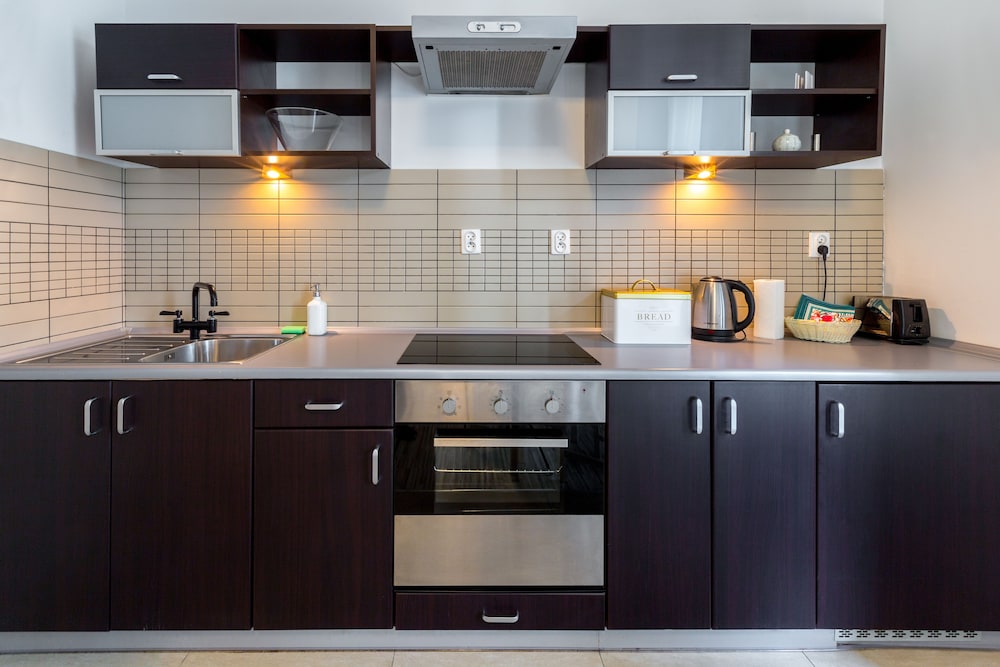 FriendHouse Apartments