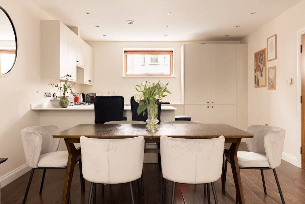 The Belsize Park Escape - Modern 2bdr Apartment
