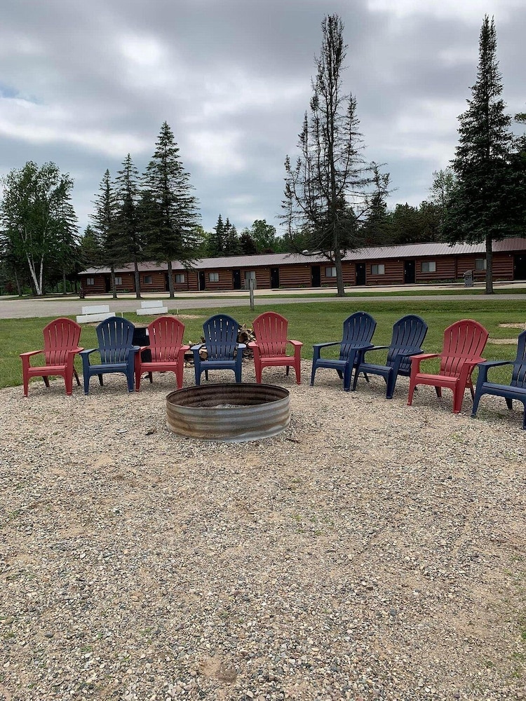 Lost Arrow Resort