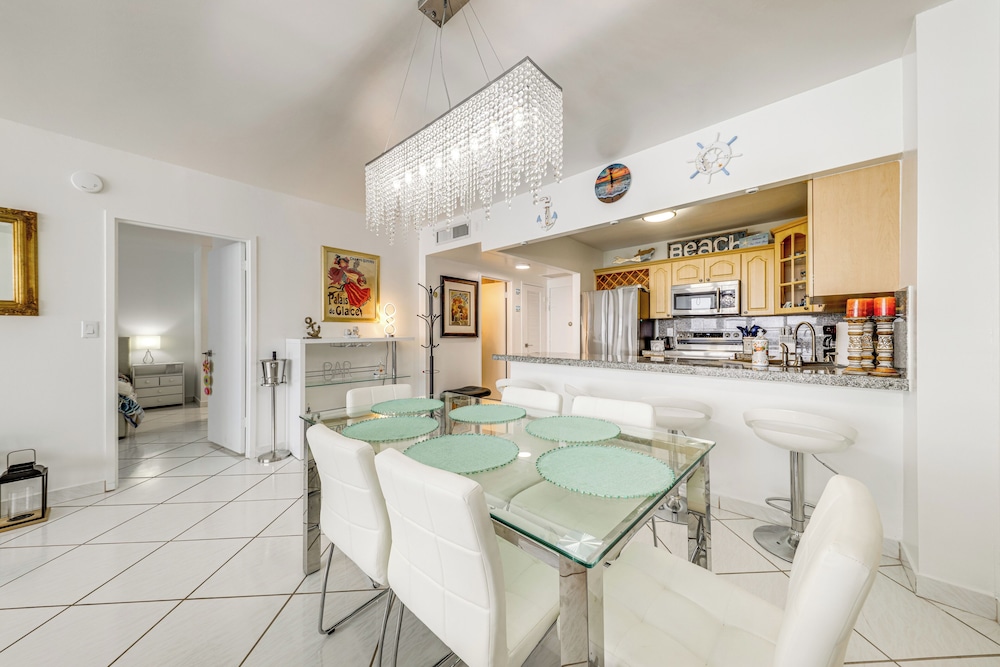 Balcony & Community Perks: Coastal Hollywood Condo