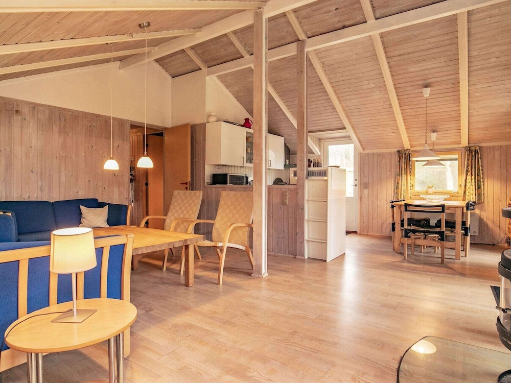 Lovely Holiday Home in Humble near Sea view 5