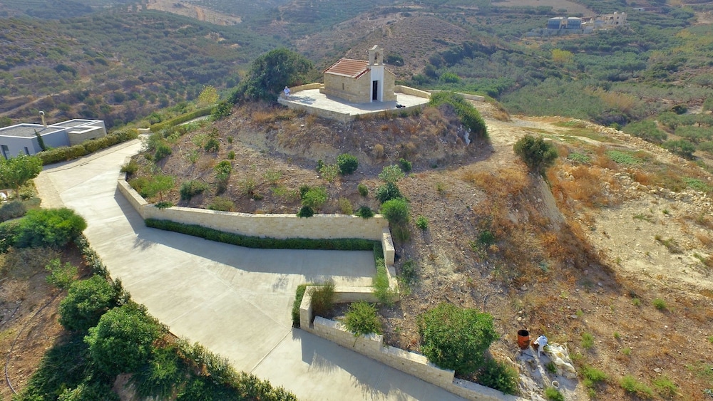 Youphoria Villas