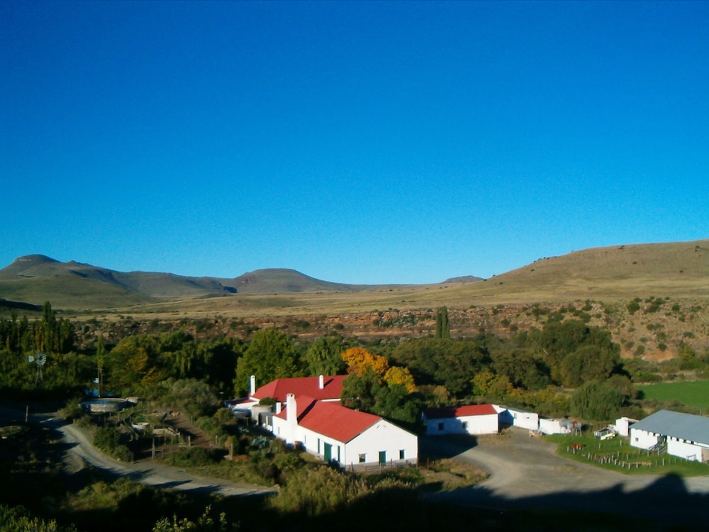 Ganora Guestfarm & Excursions