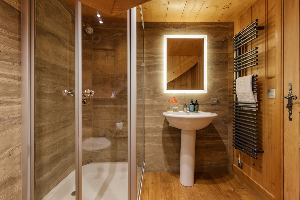Chalet Scierie - Luxury Chalet With hot tub