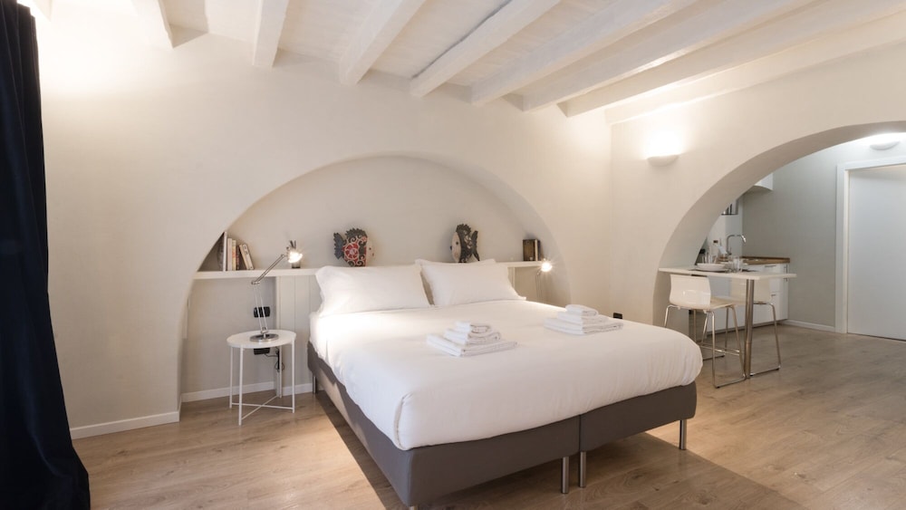 Rosales 1 B - Apartment Milan