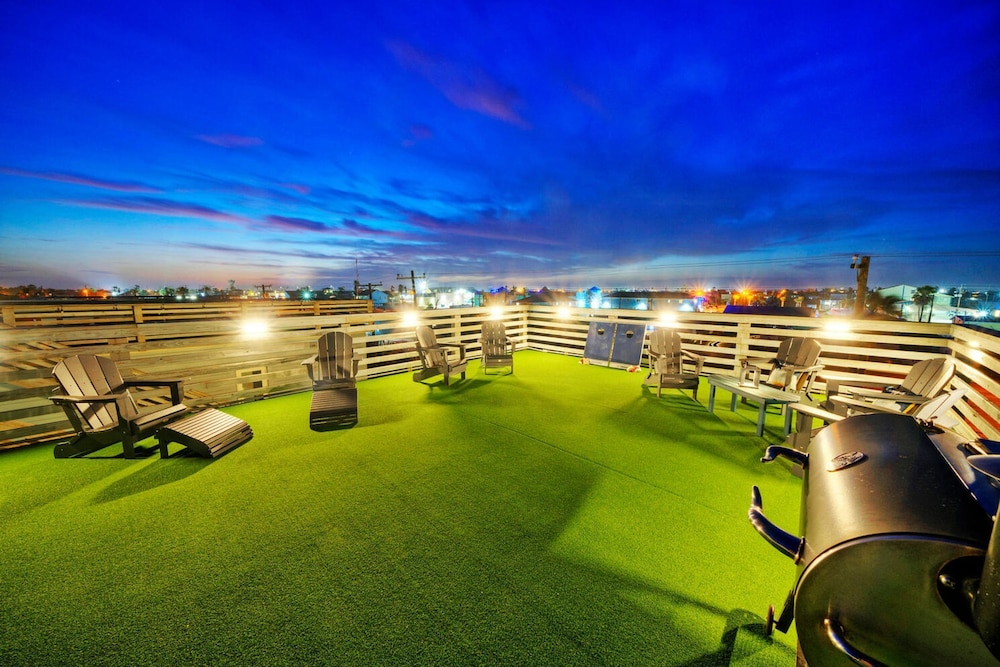 Stella Maris by Avantstay Old Town Location Pool Access