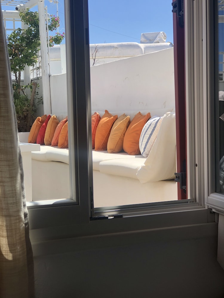 La Maison Kalogera