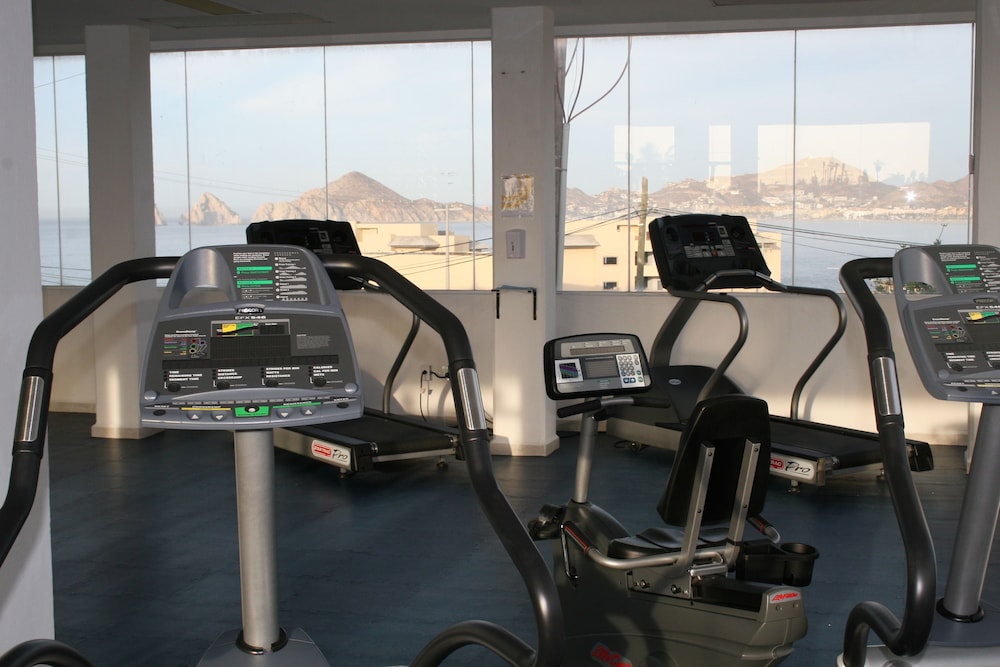 Sunrock Hotel and Suites