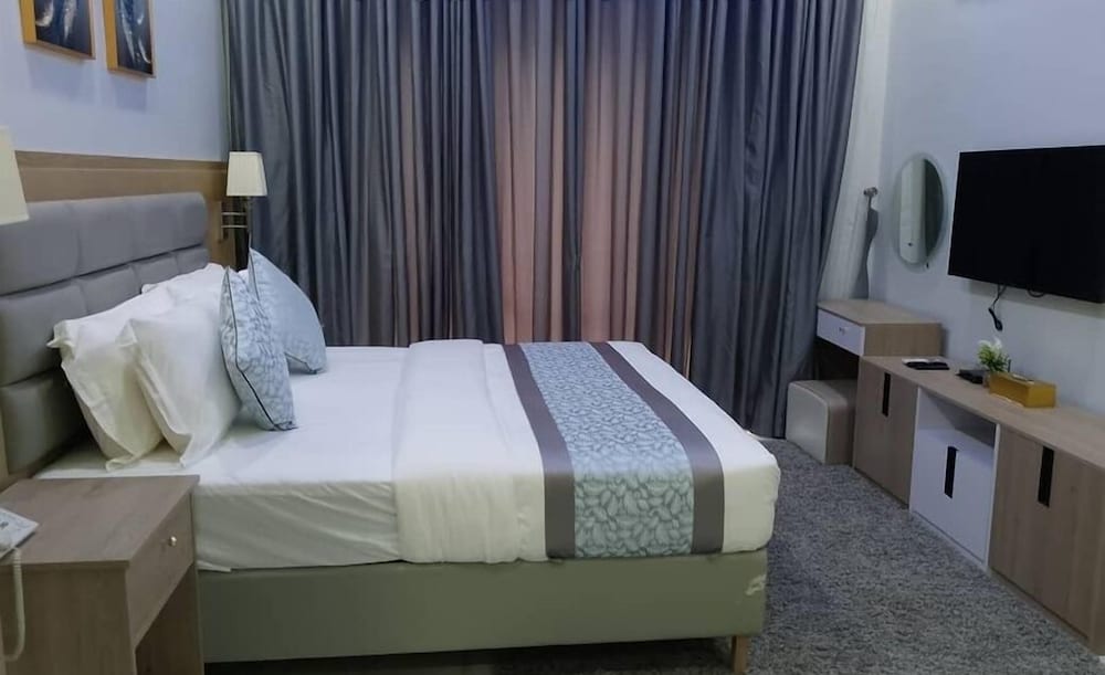 Circusse Suites and Apartments