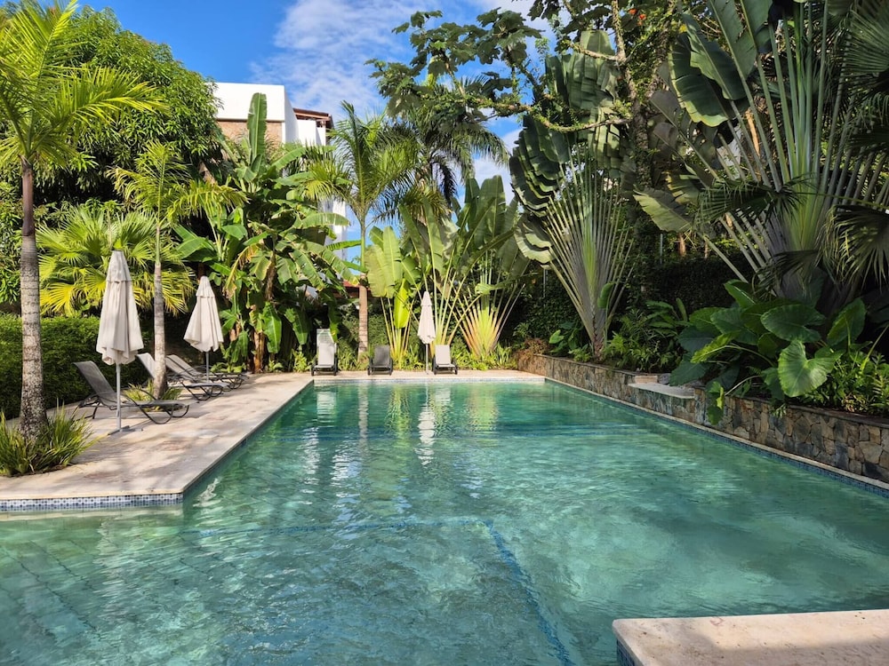 Large 3-bedroom Apartment