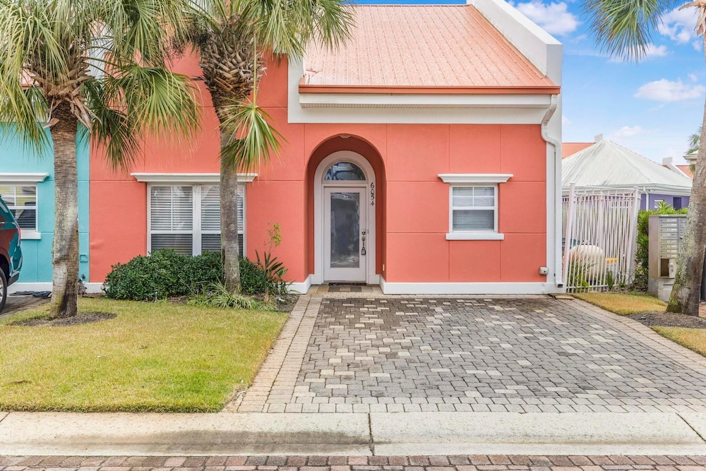 Coral Retreat