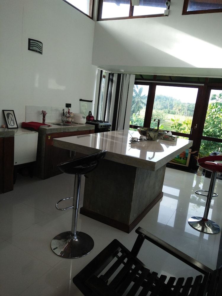 Aroma Villa