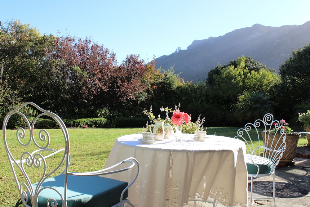 Klein Bosheuwel Guest House
