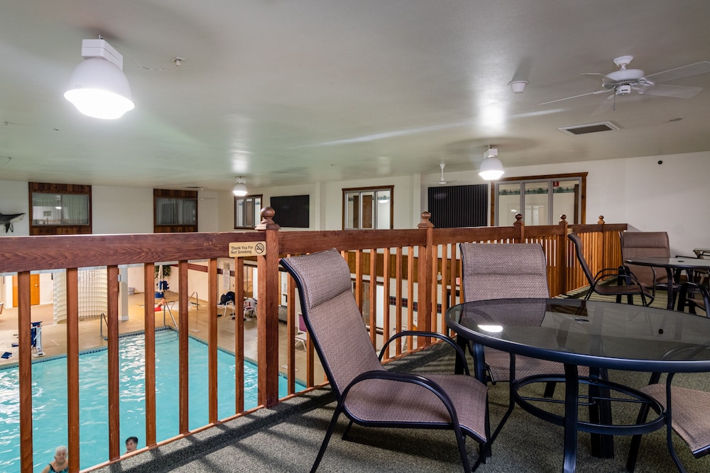 Cedarberry Inn