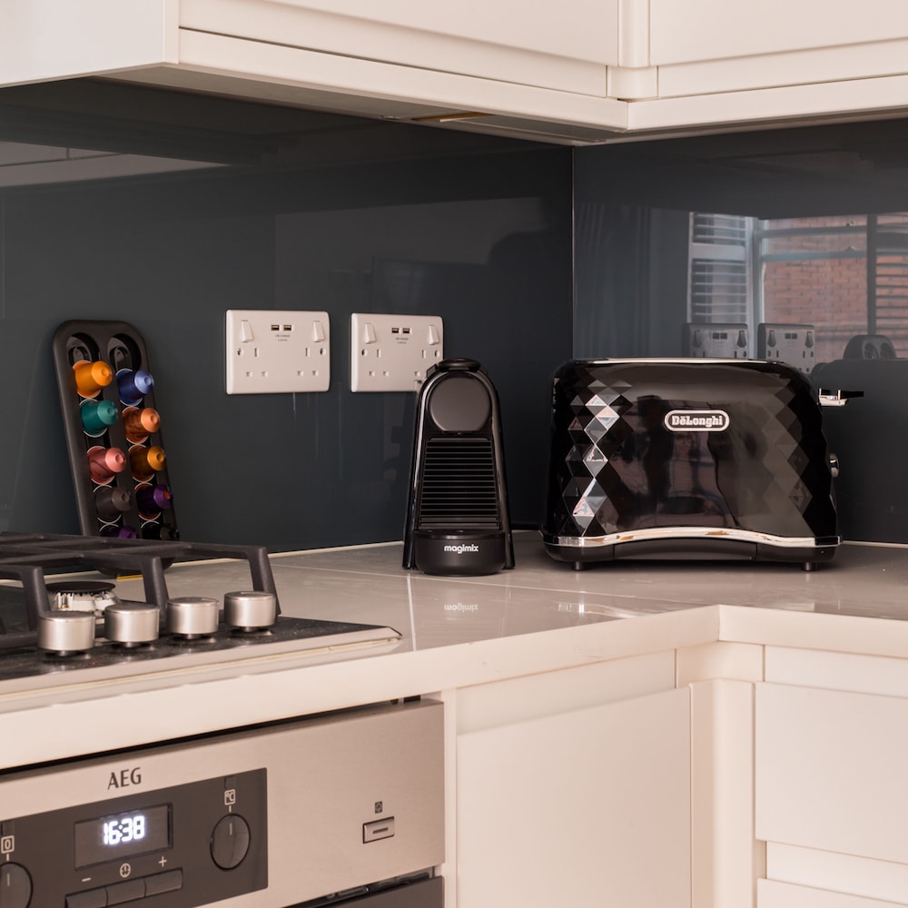 Top Leicester Sq 1BR - Netflix Nespresso