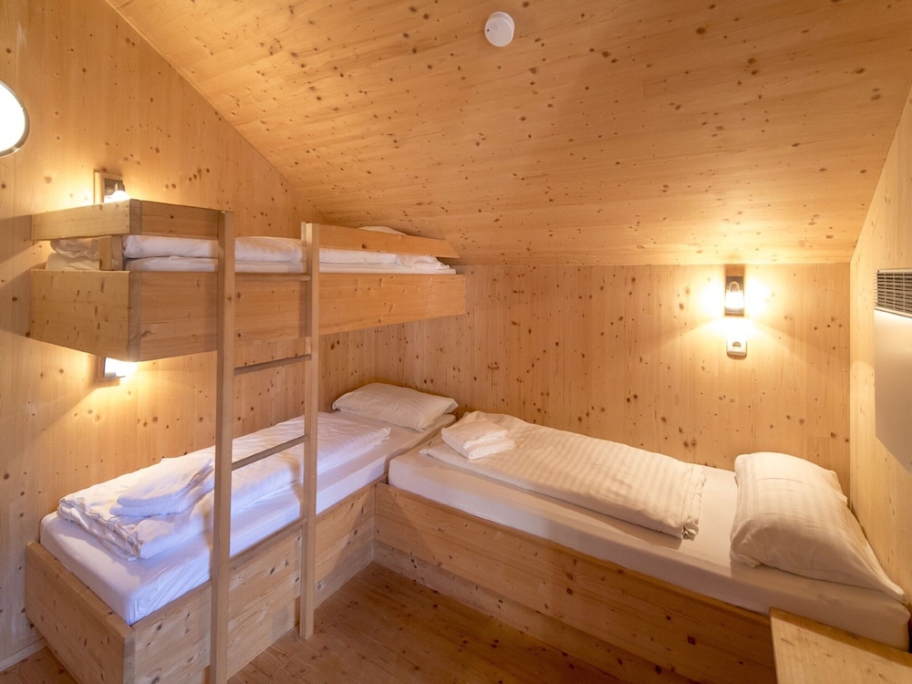 Chalet With Infrared Sauna