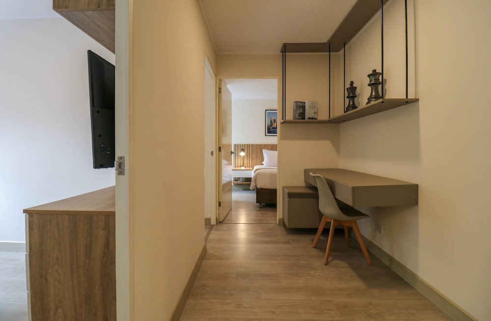w Prestigious 3BR w Great Balcony in Miraflores