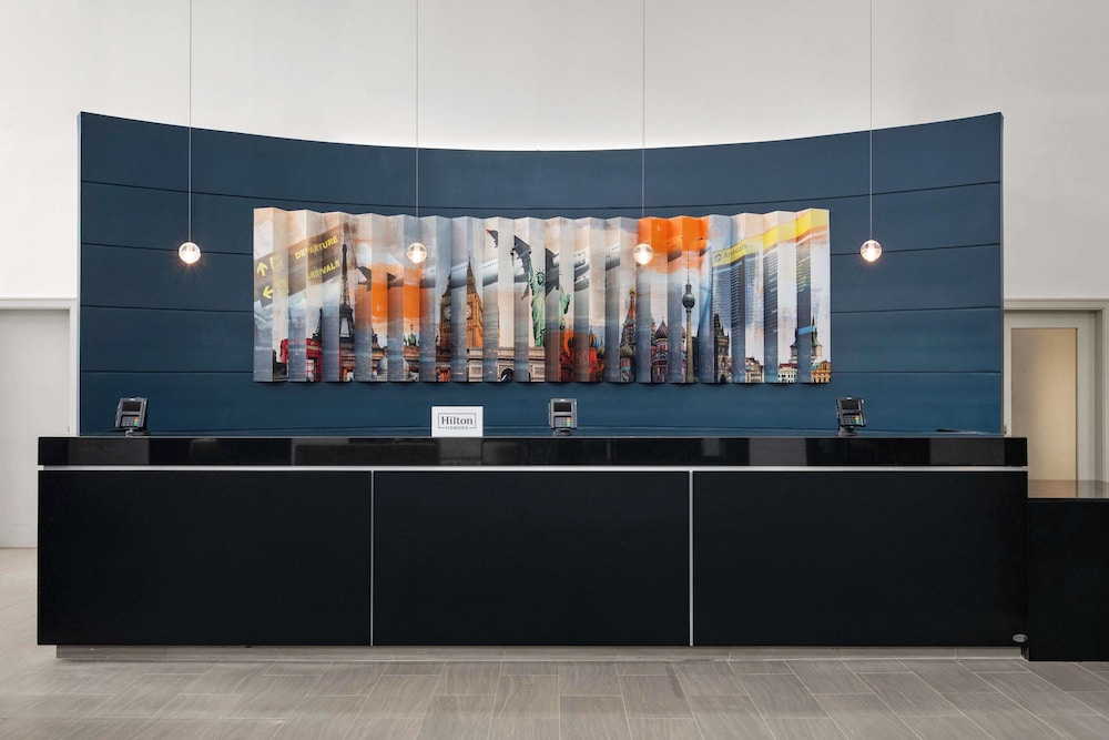 New York City Vacations - Embassy Suites Newark Airport - Property Image 4