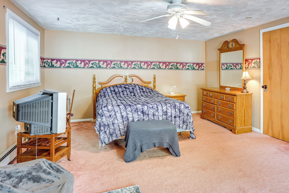 Lakefront Group Getaway w/ Dock in Baldwin!