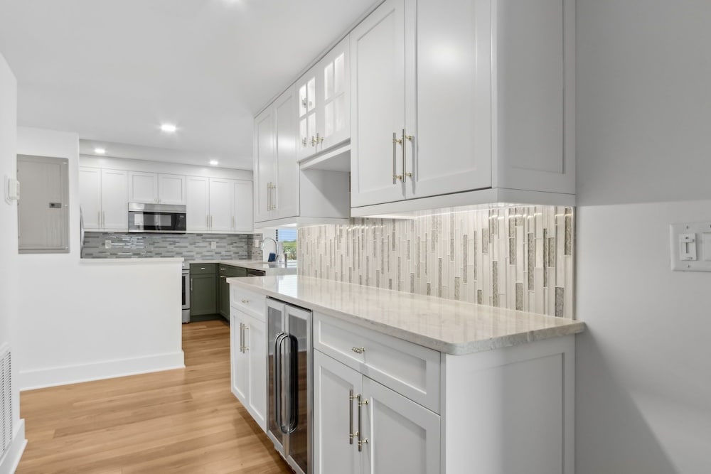 Surf And Racquet Club B149 2 Bedroom Condo