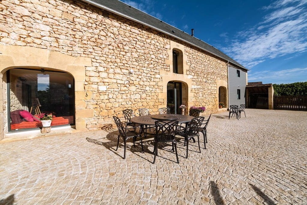 Le Petit Paradis