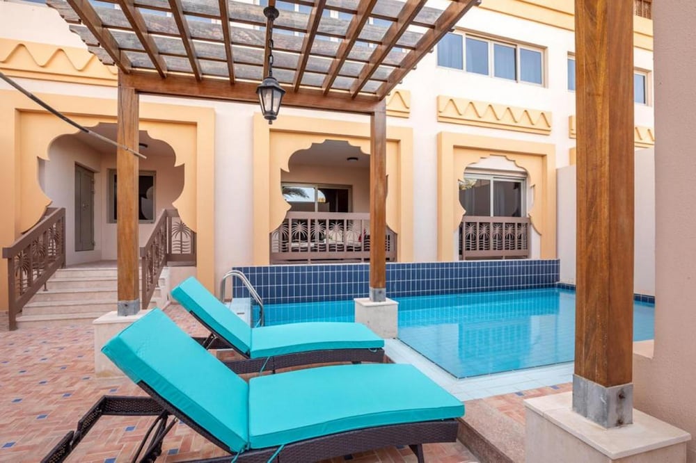 GLOBALSTAY. Sarai Private Pool Homes and Villas