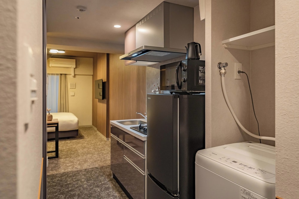 Apartment Hotel 11 Shinimamiya 3