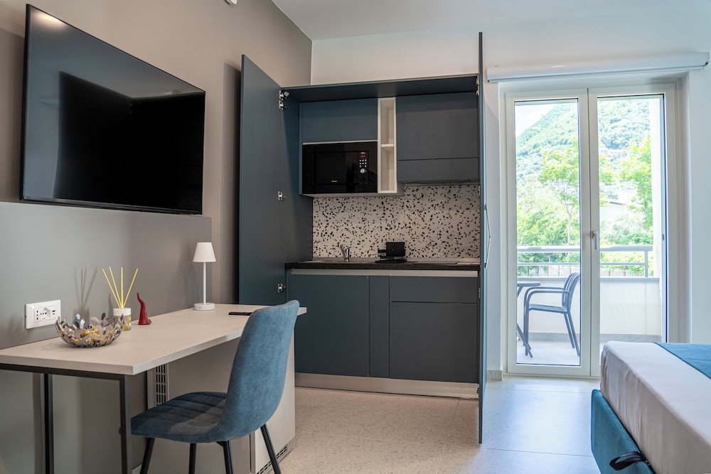 Floral Apartment