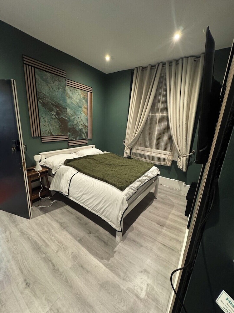 Aimi Residence