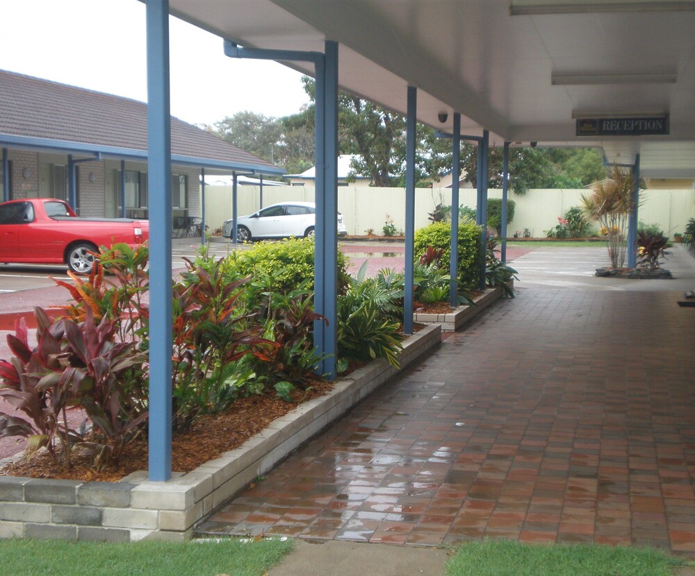 Twin Towns Motel view 3