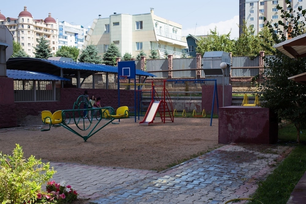 Ahome Solnechny Kvartal