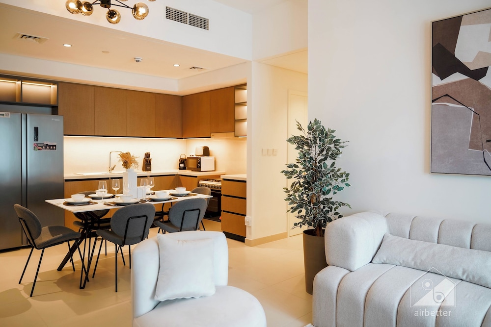Burj Crown Luxurious 3bedroom Balcony