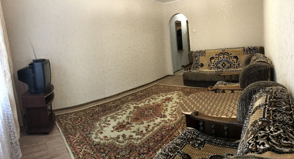 Apartment in the center in 80s style view 3