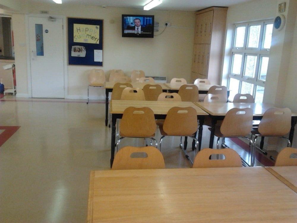 Courtbrack Accommodation - Hostel