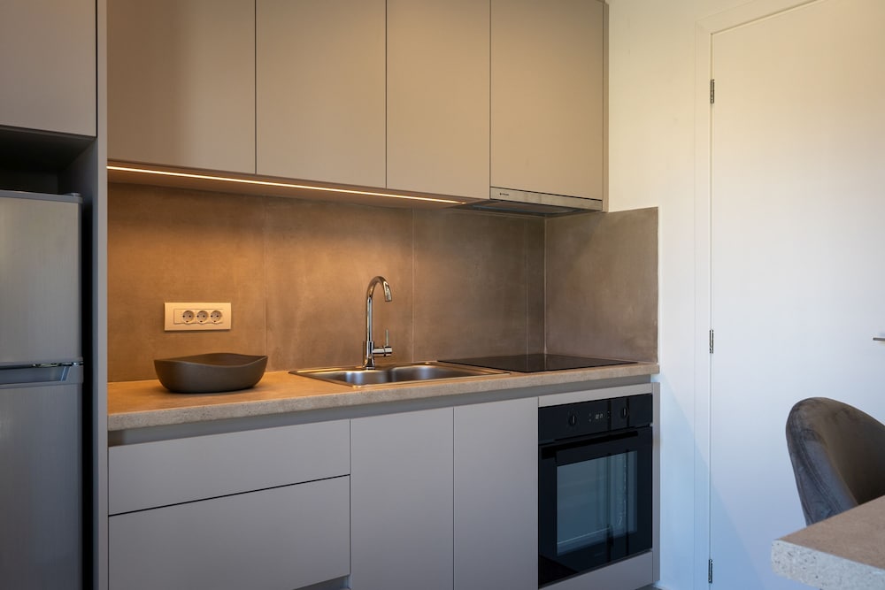 Lodge Apartments