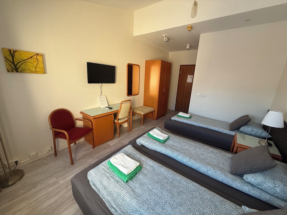 Frost Guesthouse