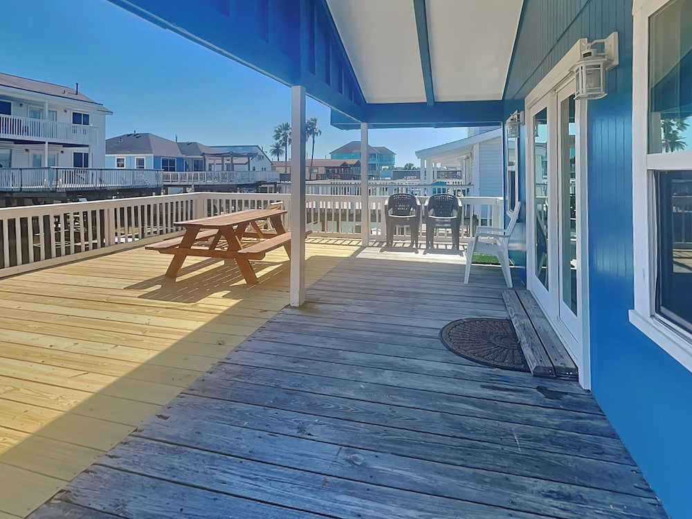 Bayview Cottage by Ryson Vacation Rentals