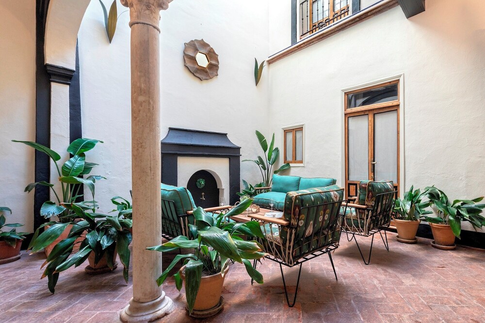 Sevillian House With Terrace. Augusto Plasencia