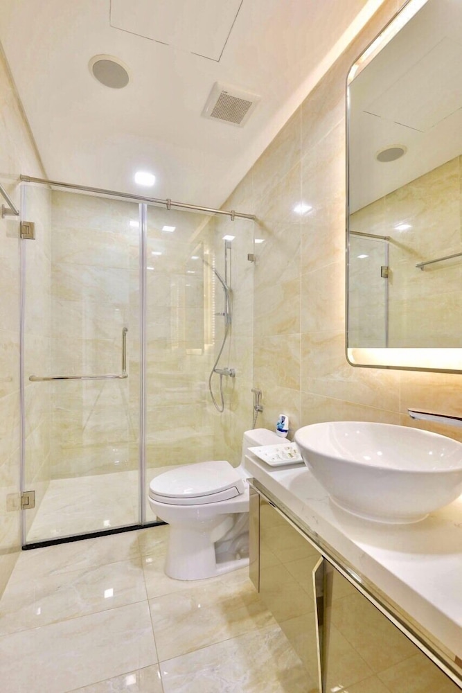 Saliza Sky Luxury - Landmark 81 Tower