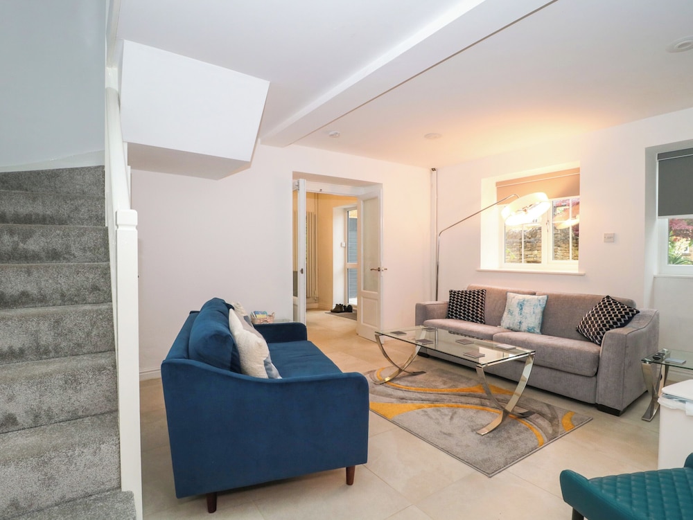 4 Noel Court
