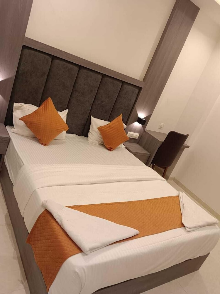 Hotel Metro Inn