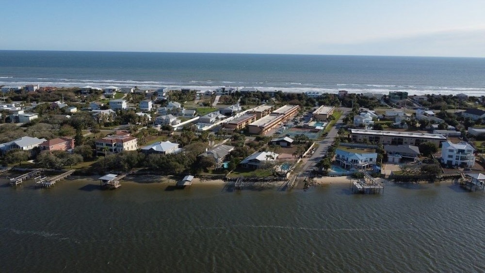 Pelican Inlet C119, Near Beach: Pool & Tennis 2 Bedroom Condo