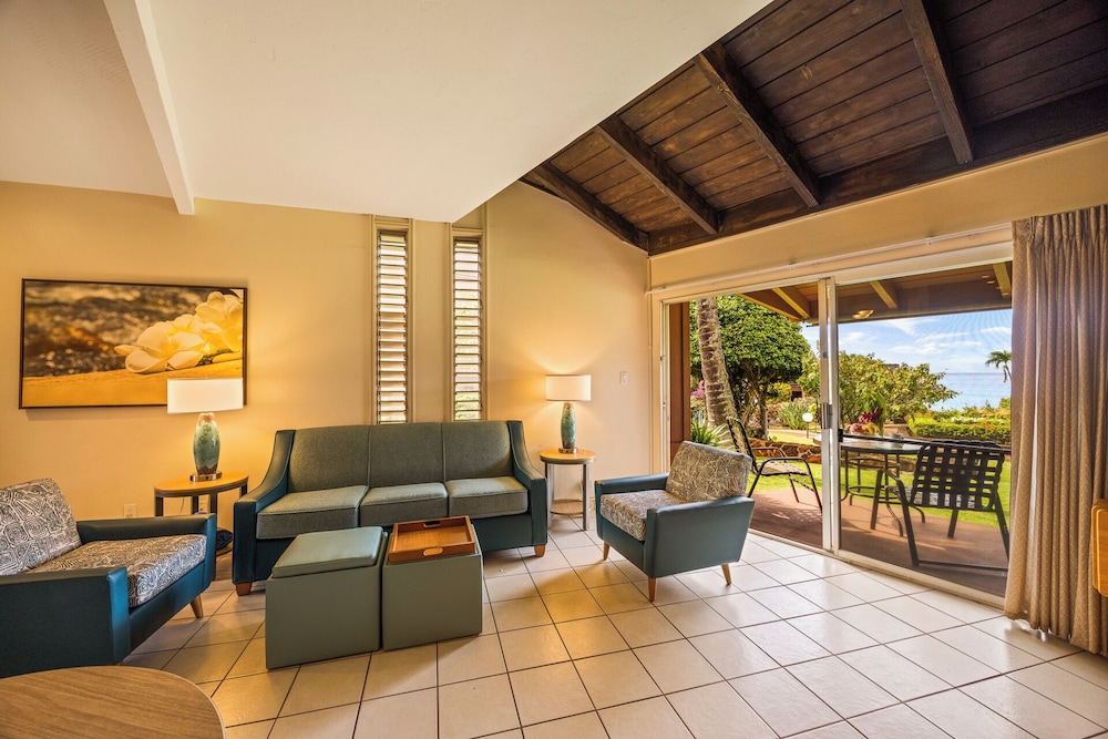 Kuleana Club - 210