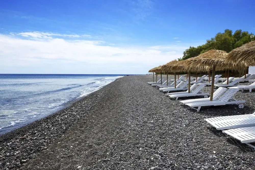 Ifestia Hotel Santorini