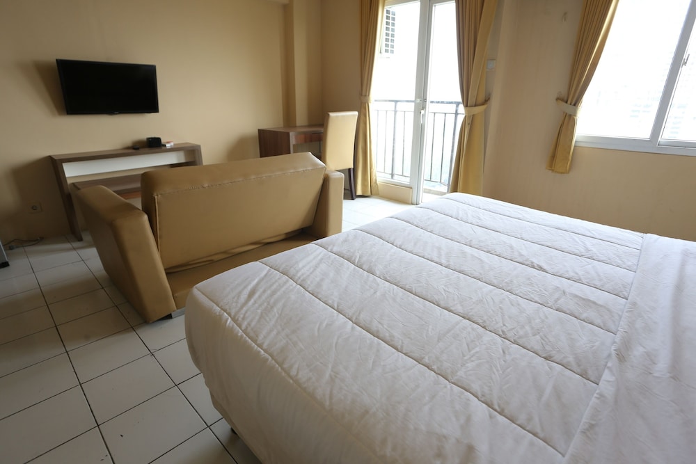 Aurora Rooms Mutiara Bekasi